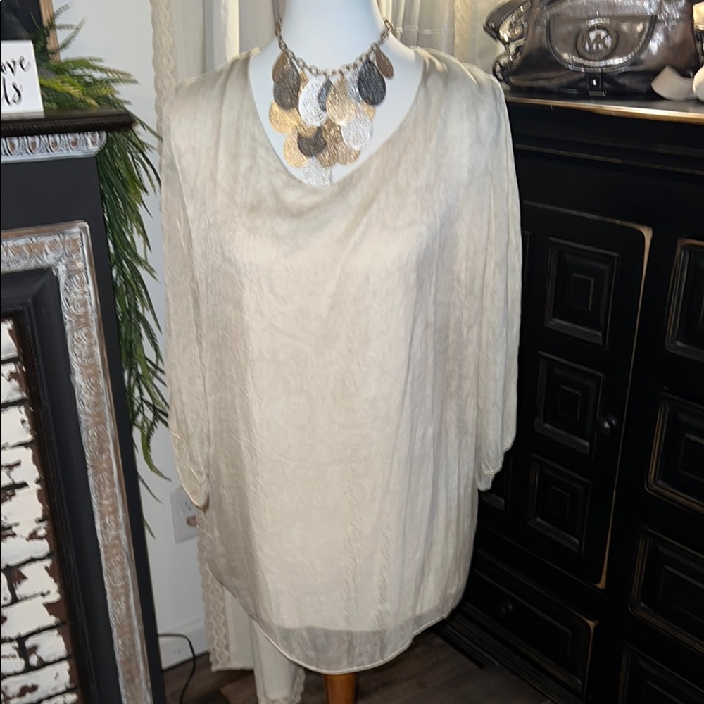 Amanti Italy Womens 1x cream 100% Silk Georgette Blouse